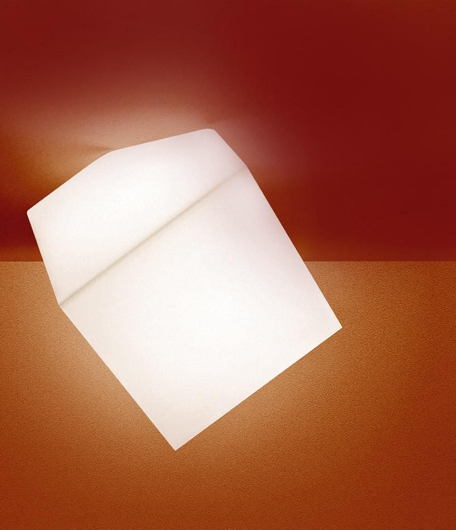 Edge 30 Wall / Ceiling Light