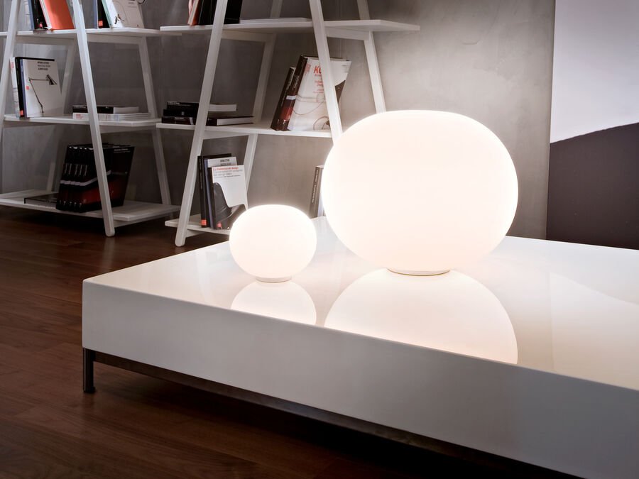 Glo-Ball Basic Zero Table Lamp
